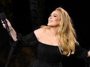 Read more about the article A cantora Adele revela que vai fazer uma pausa na sua carreira.