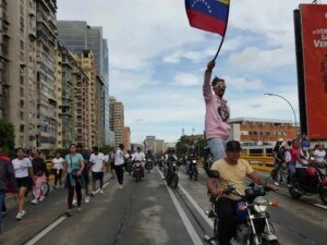 Read more about the article “Este Governo vai cair”: Venezuelanos protestam nas ruas contra resultados eleitorais