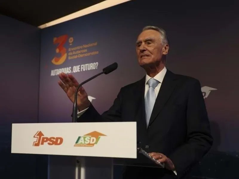 Read more about the article Cavaco interrompe o discurso de Pedro Nuno e a estratégia de Montenegro.