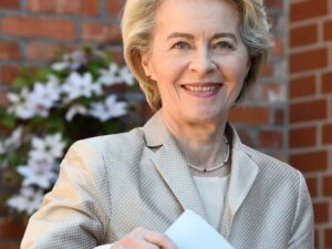 Read more about the article Parlamento Europeu marca para 18 de julho eleição de Von der Leyen.