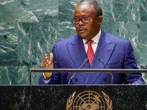 Read more about the article Presidente da Guiné-Bissau afirma que secretário executivo da CPLP “é audacioso”